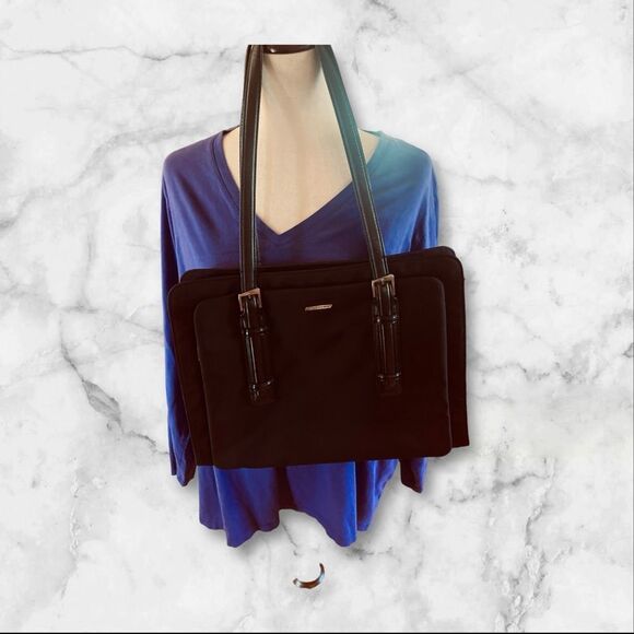 Francesco Biasia Black Nylon Shoulder Bag - Picture 2 of 11